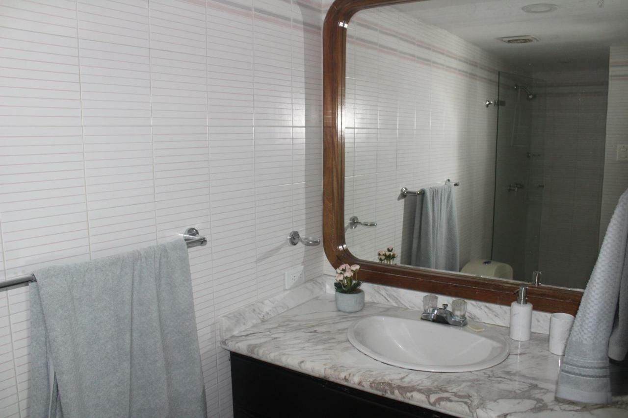 Cozy Apartment In El Laguito Cartagena エクステリア 写真